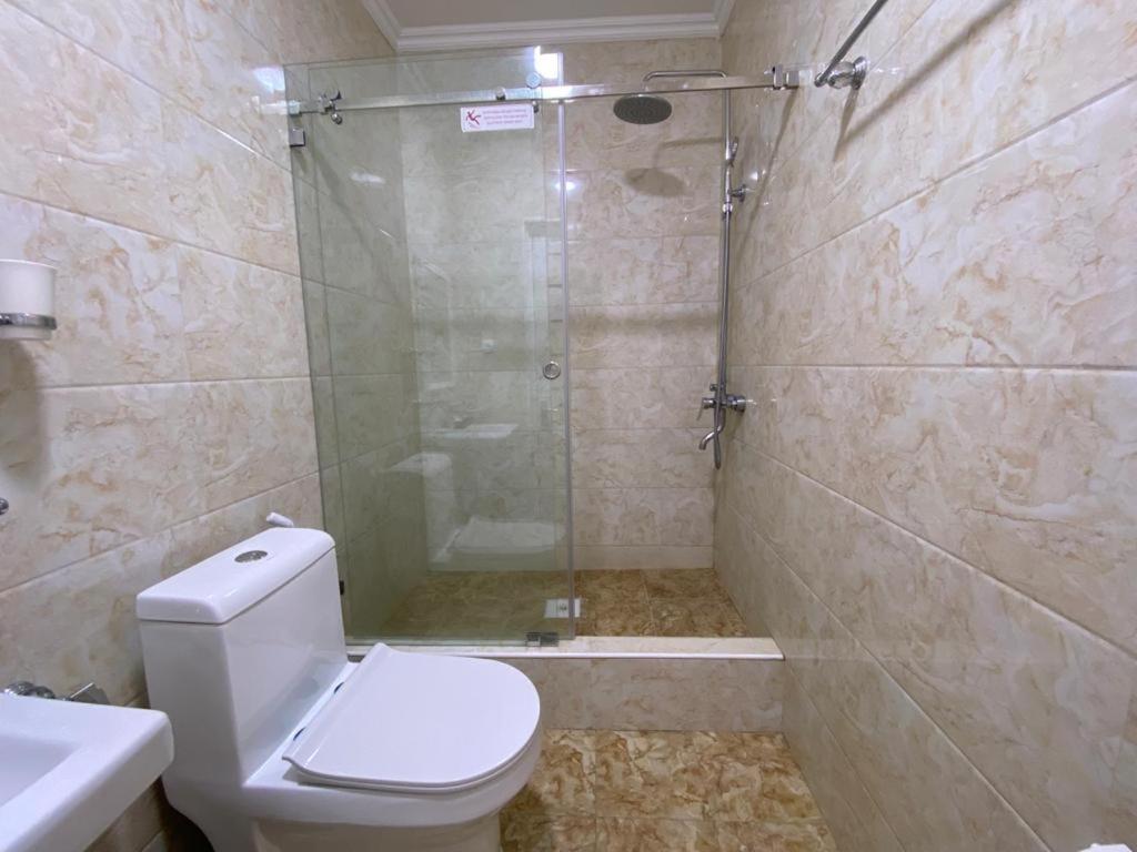 Comfort Hotel Turkistan Luaran gambar