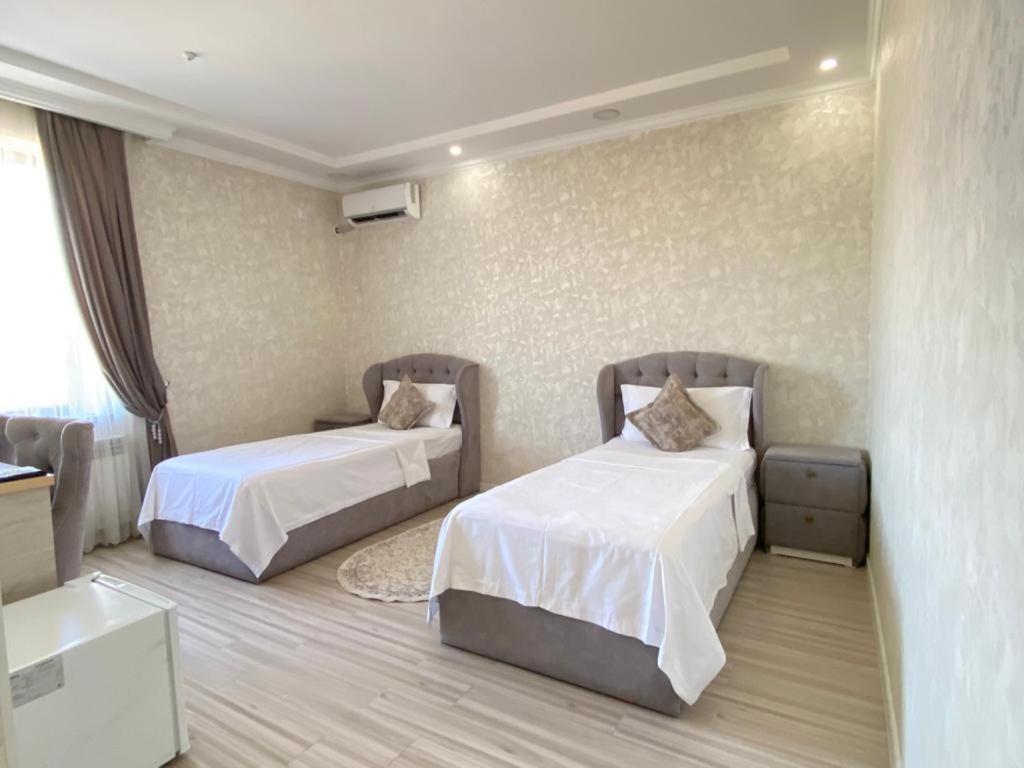 Comfort Hotel Turkistan Luaran gambar